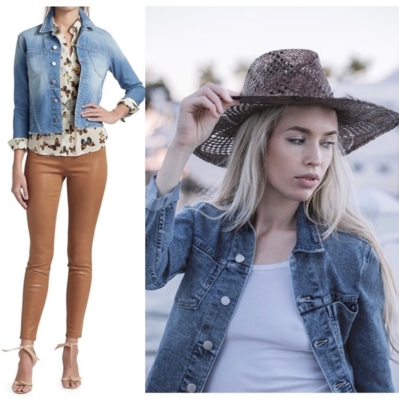 NWT L'AGENCE 90s Distressed Vintage Wash Denim Raw Hem Crop Slim Jean Jacket XS - Picture 11 of 16